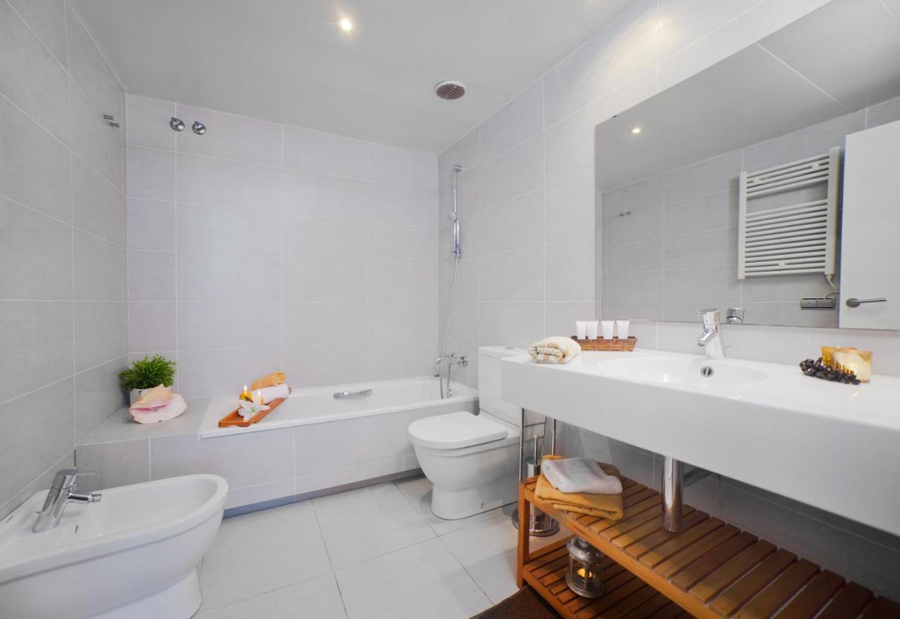 Apartmán Victoria Diagonal Mar Barcelona Exteriér fotografie